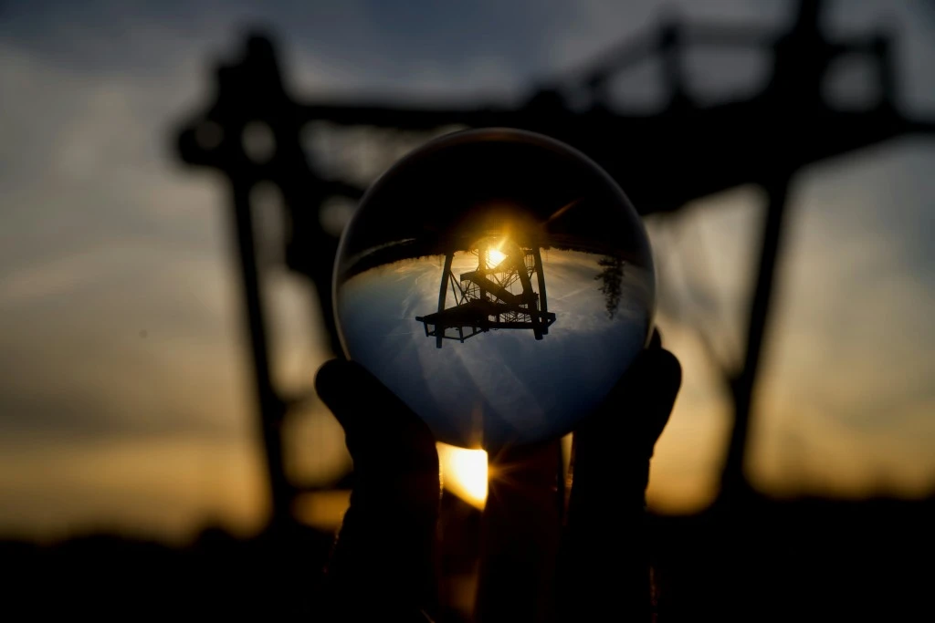 The Surge in the Energy Prices and benefits of the Global Conflicts and What Can be done by the Businesses about it